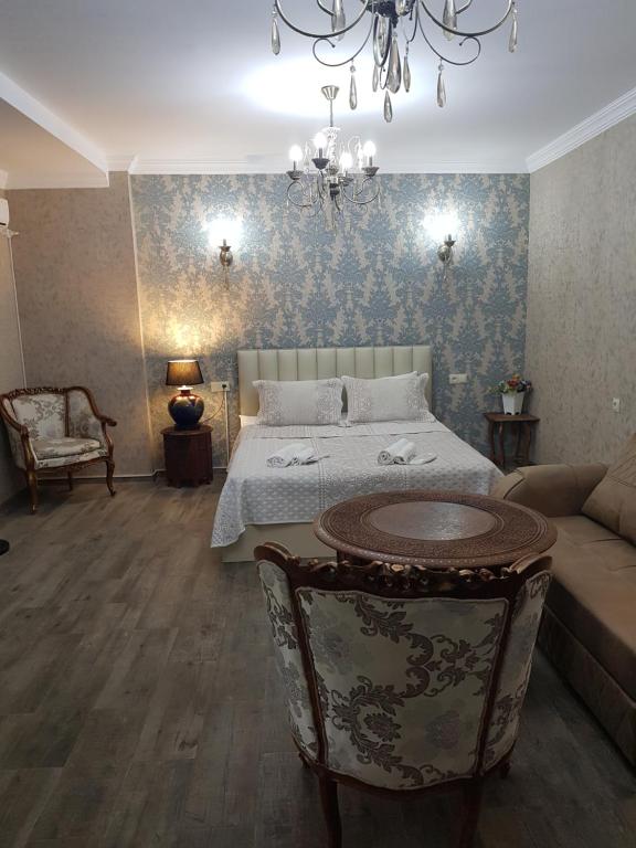 Borjomi Classic Hotel room 5
